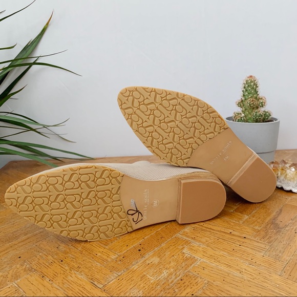 Gentle Souls Tan Leather Chelsea Ankle Boots - Picture 7 of 8